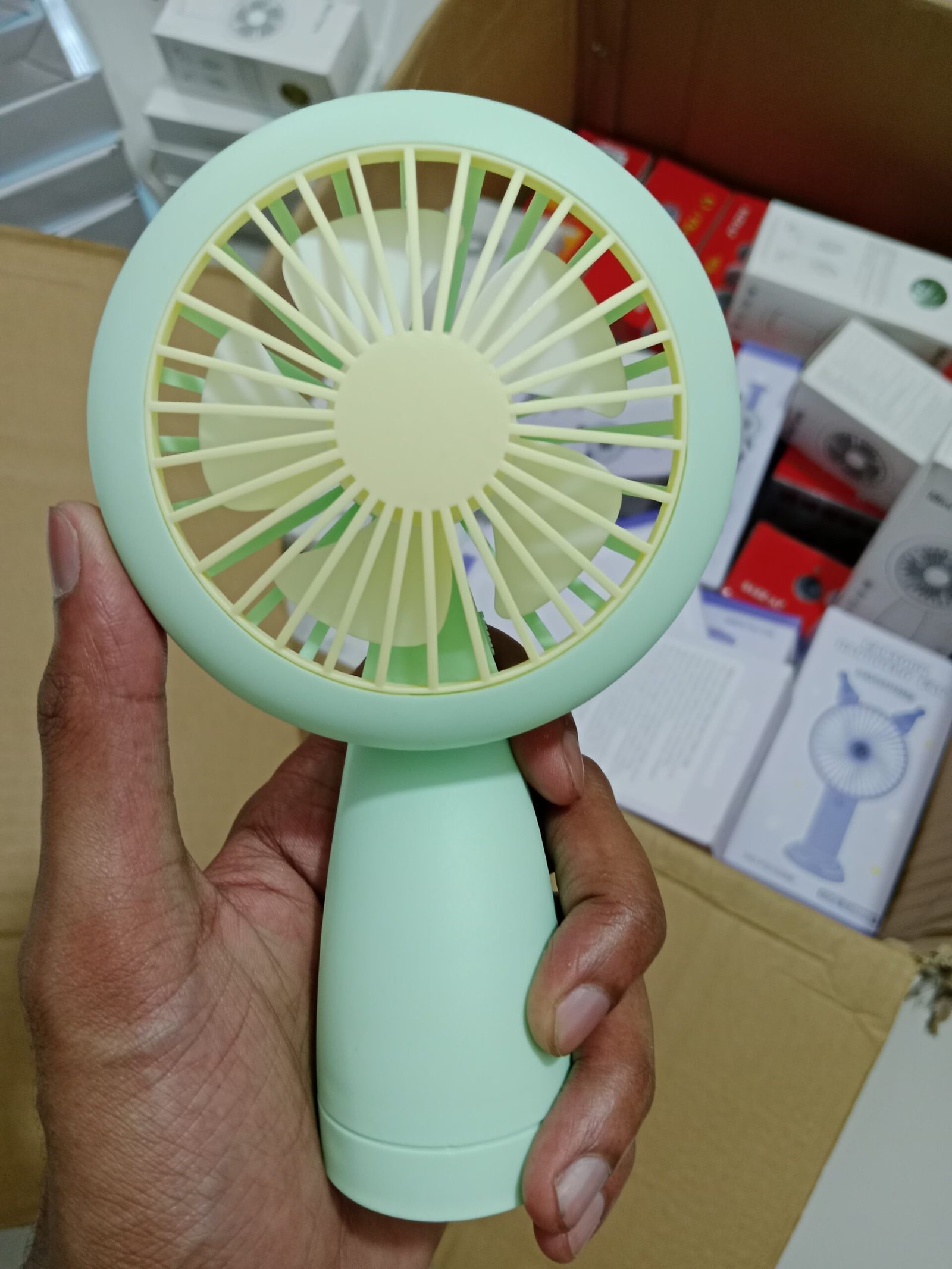 Mini Fan With Light - Image 3