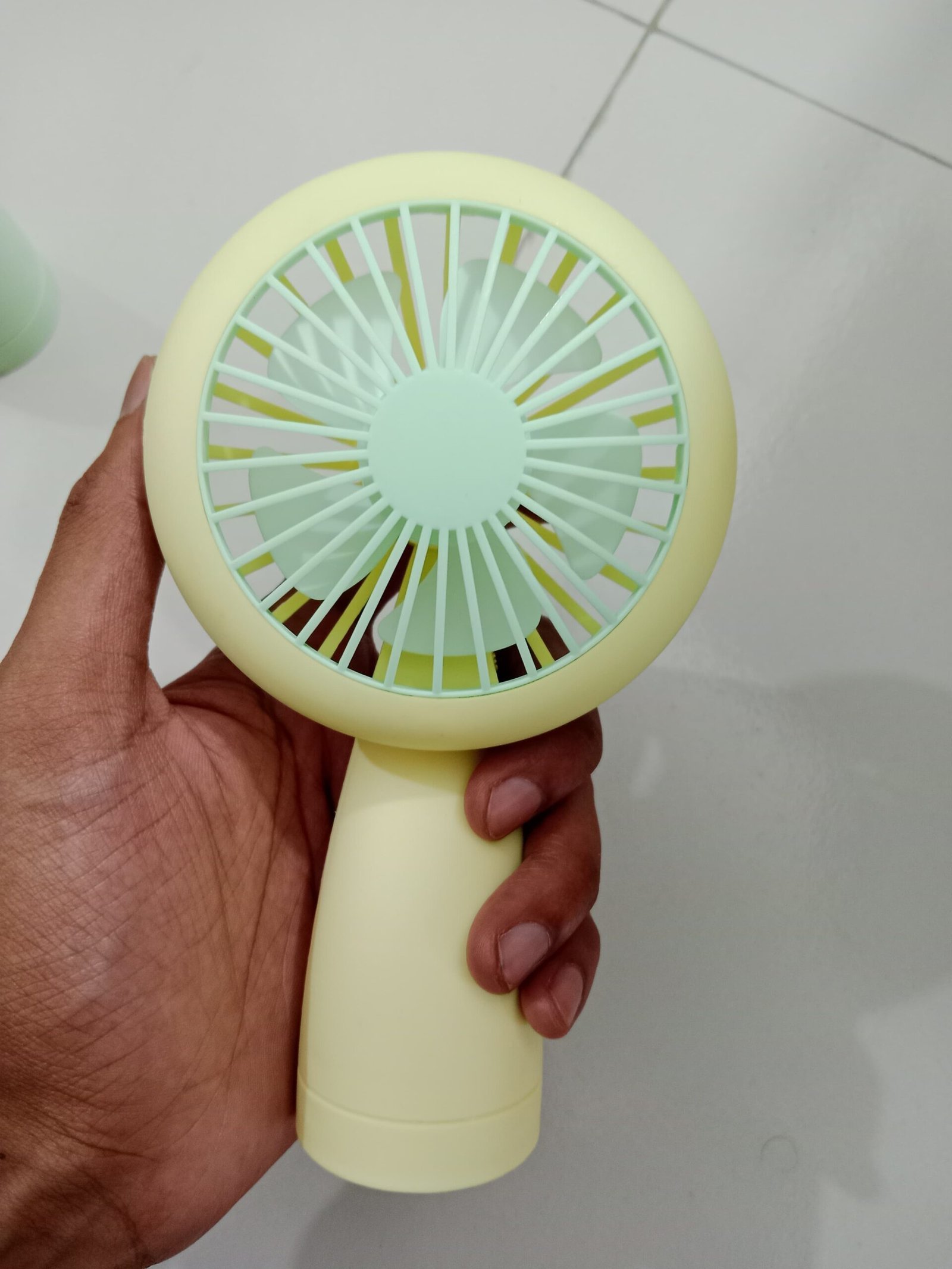 Mini Fan With Light - Image 4