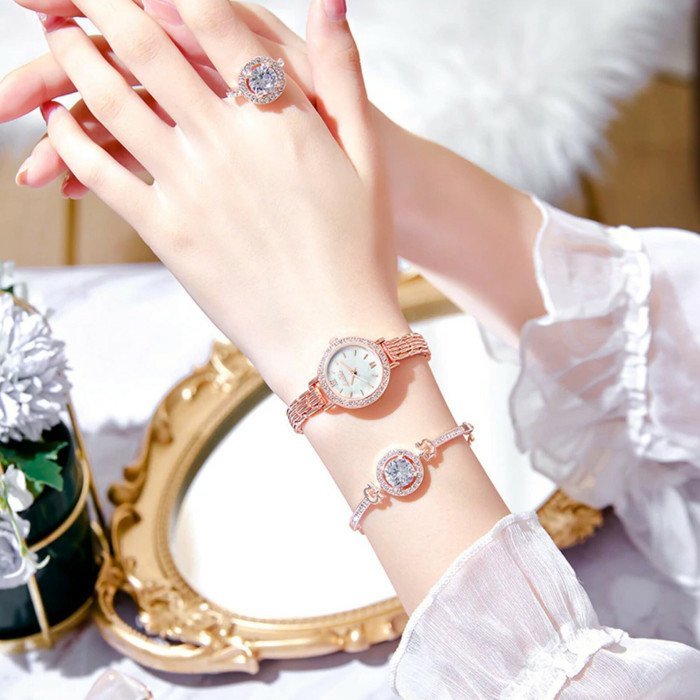 Lushika Fashionable Watch Quartz Small Watch With Full Nekless Set